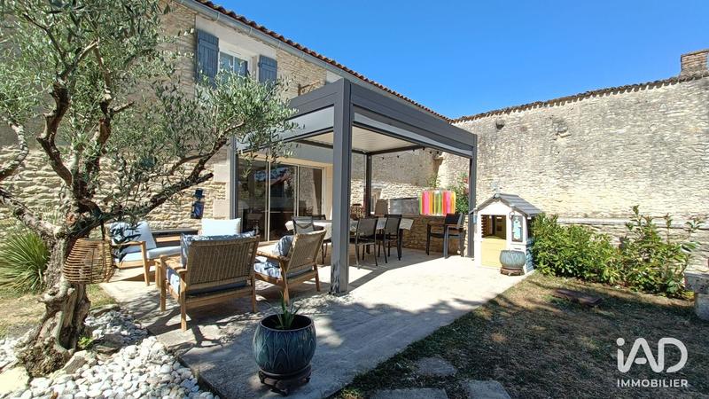 Maison - 193 m² - 6 pièces