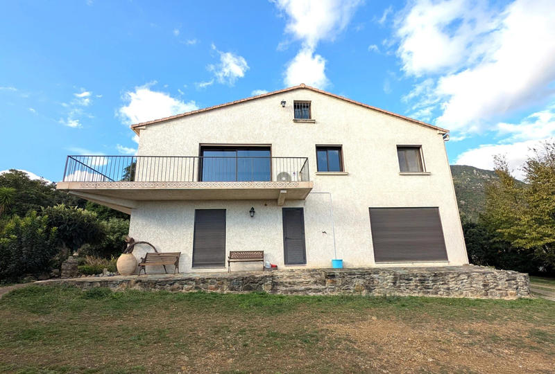 Villa - 220 m² - 7 pièces