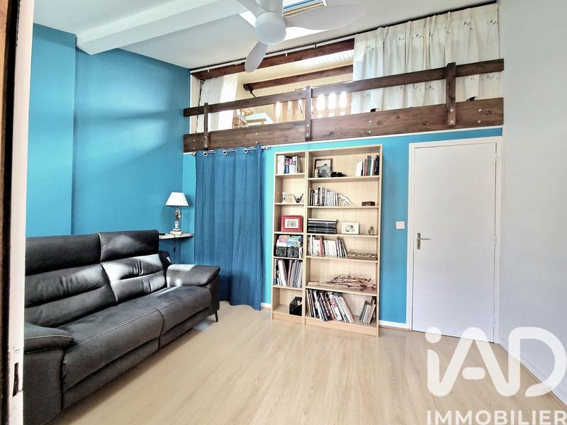 Maison - 94 m² - 7 pièces