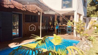 Villa - 143 m² - 5 pièces