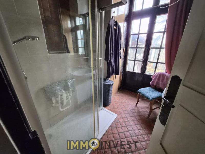 Maison - 190 m² - 9 pièces