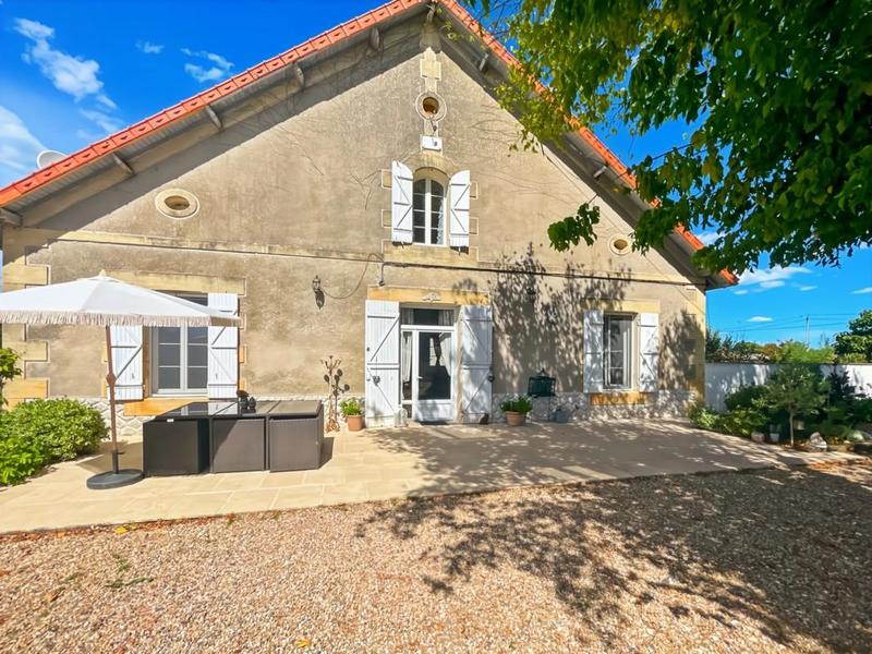 Maison - 100 m² - 5 pièces