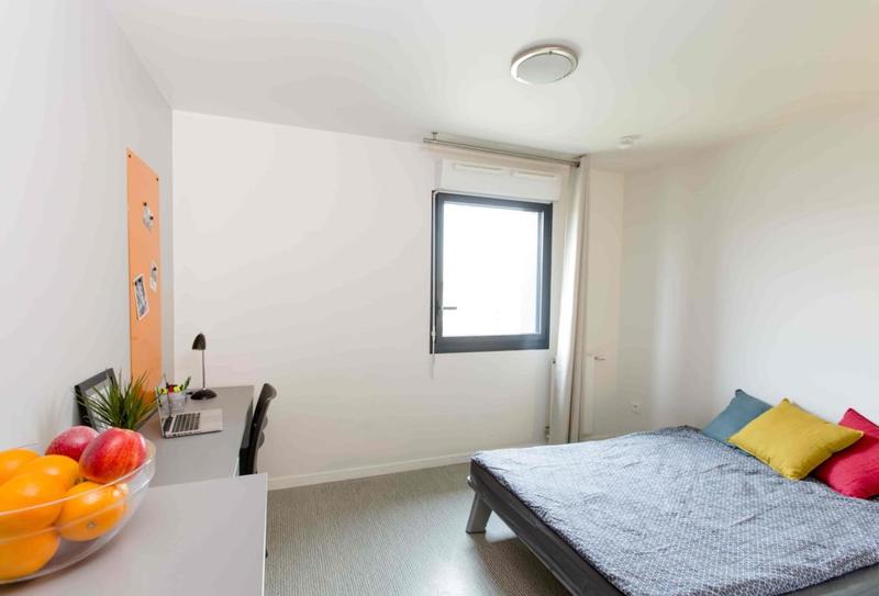 Studio - 15 m² - 1 pièce