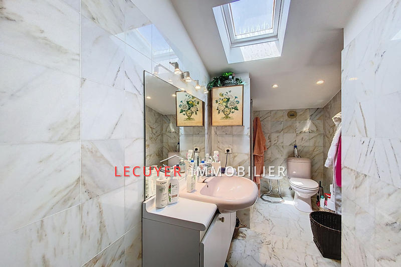 Appartement - 147 m² - 4 pièces