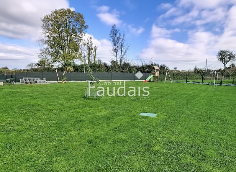 Maison - 150 m² - 5 pièces