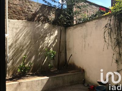 Maison - 225 m² - 7 pièces