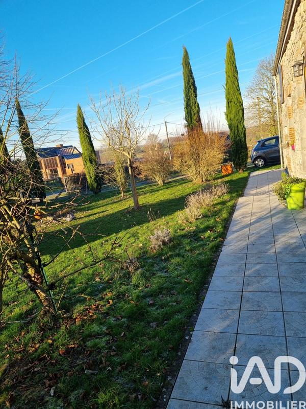 Maison - 194 m² - 9 pièces