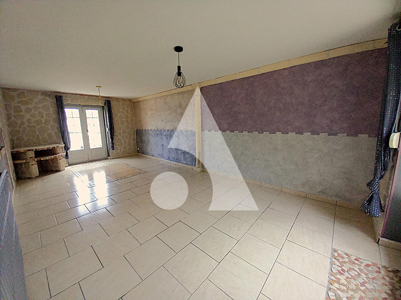 Maison - 82 m² - 5 pièces