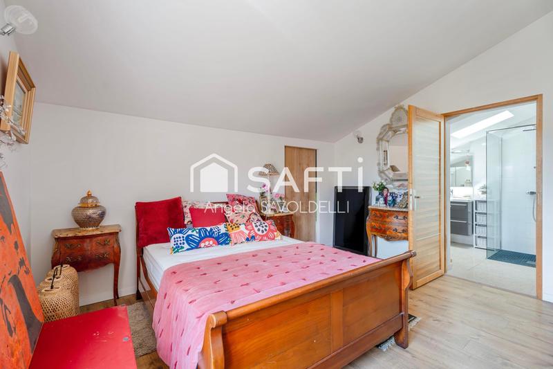 Appartement - 171 m² - 7 pièces