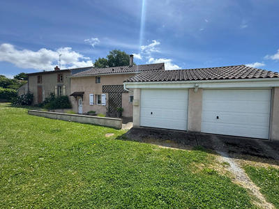 Maison - 107 m² - 5 pièces