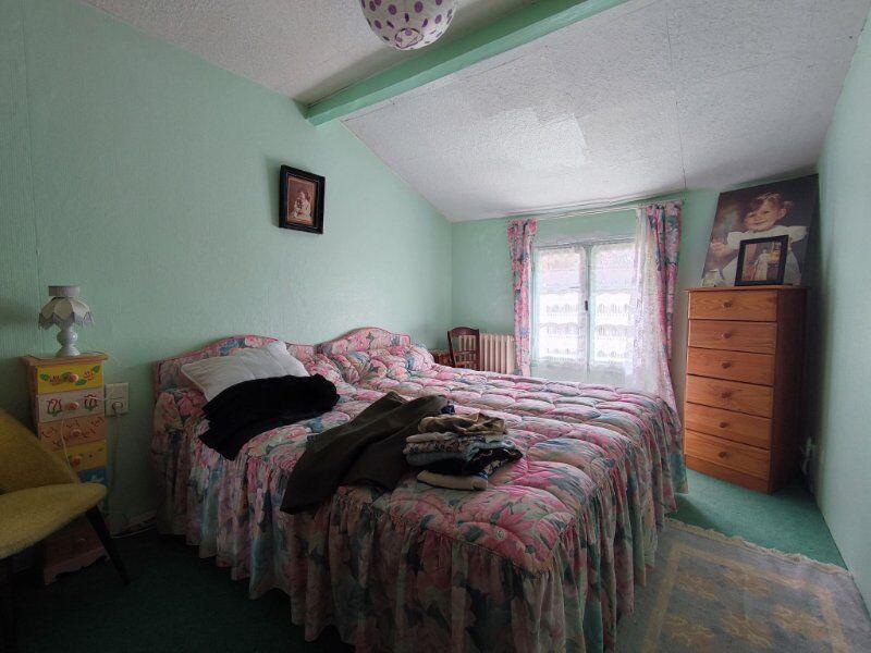 Maison - 205 m² - 7 pièces