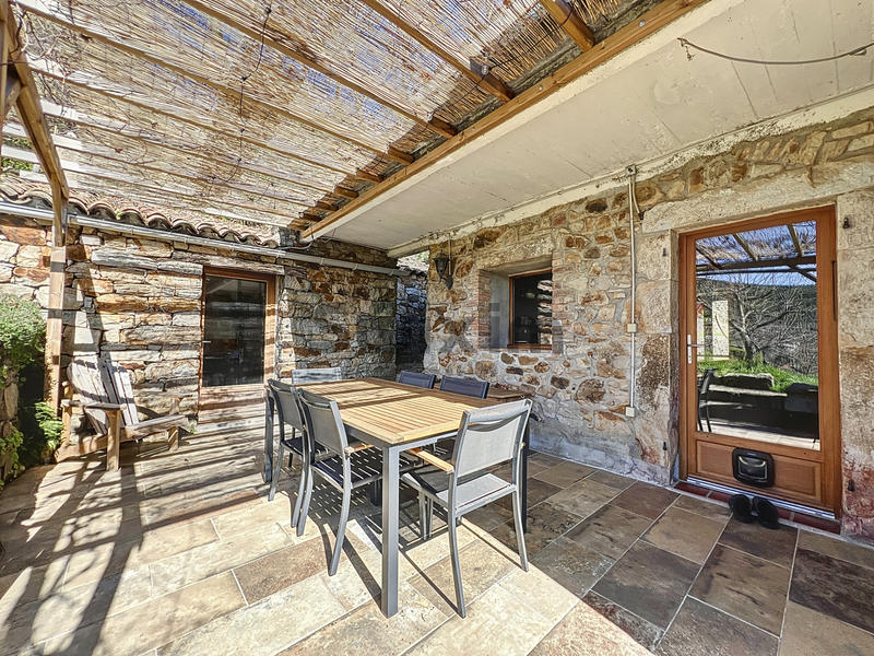 Mas - 161 m² - 7 pièces