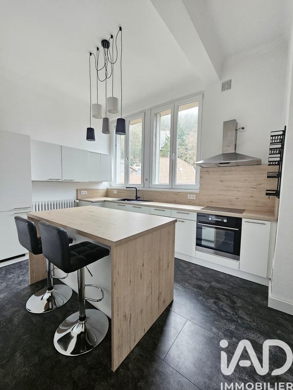 Appartement - 95 m² - 3 pièces