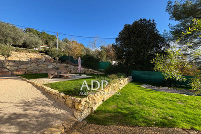 Maison - 128 m² - 4 pièces