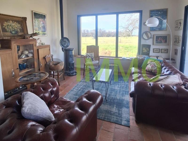 Grange - 212 m² - 6 pièces