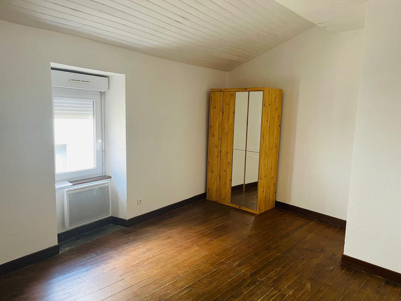 Maison - 206 m² - 6 pièces