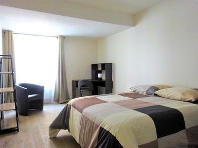 Appartement - 104 m² - 4 pièces