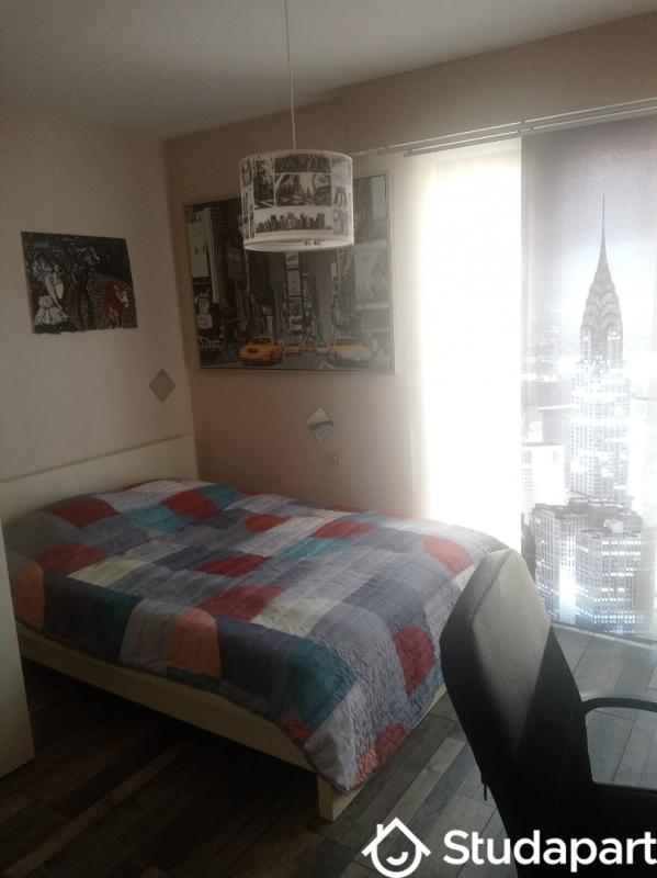 Chambre - 12 m² - 1 pièce