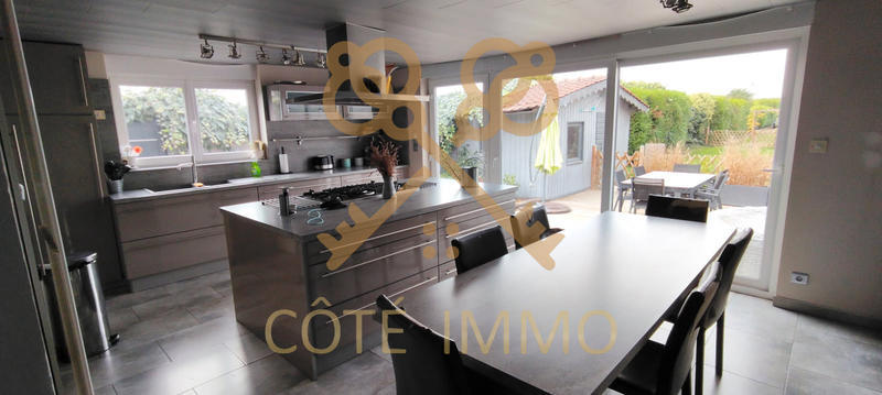 Maison - 130 m² - 5 pièces