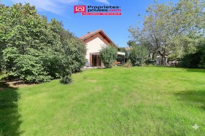 Maison - 104 m² - 5 pièces