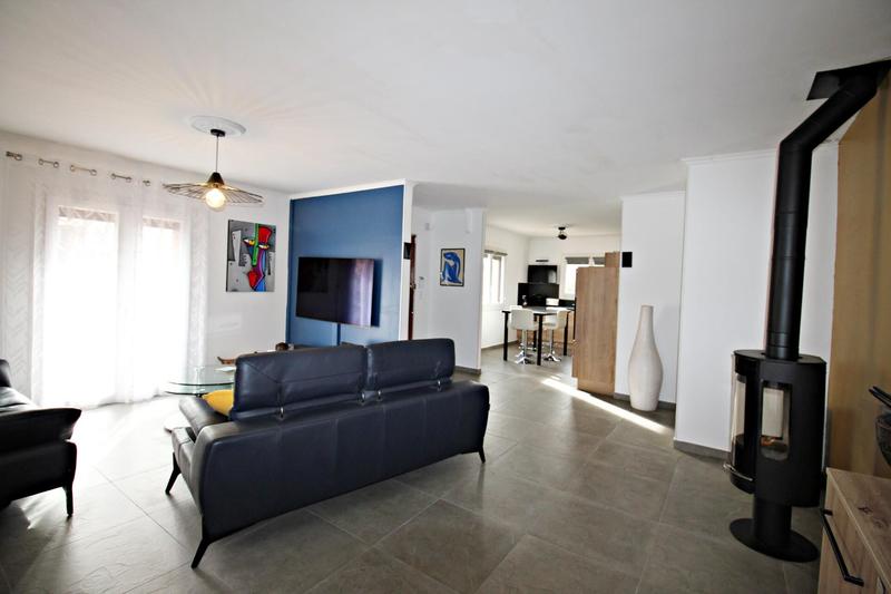 Maison - 96 m² - 4 pièces