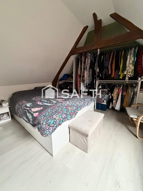 Maison - 95 m² - 4 pièces