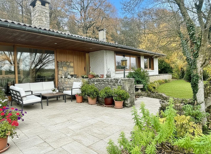 Villa - 205 m² - 7 pièces