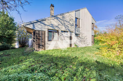 Maison - 108 m² - 5 pièces