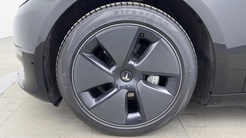 Tesla Model 3 Long Range Dual Motor Awd