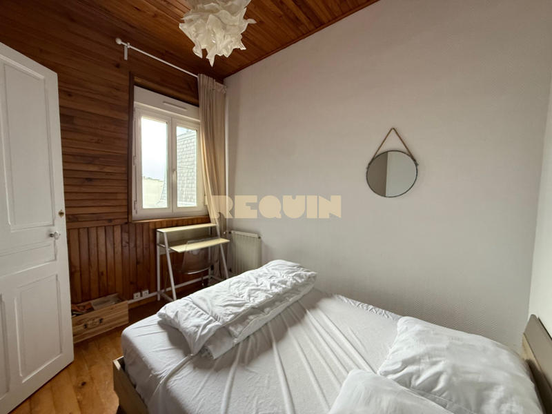 Maison - 106 m² - 6 pièces