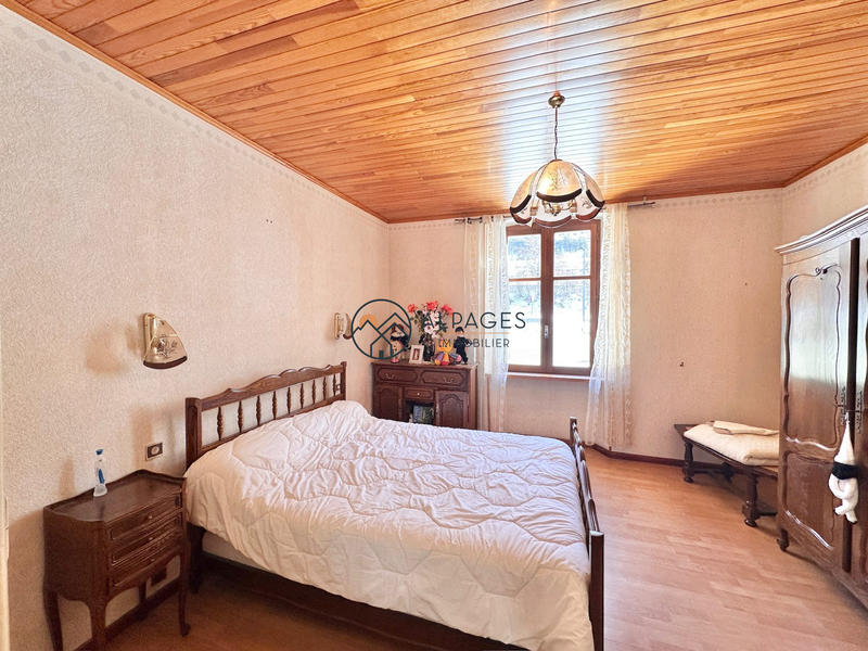 Châlet - 77 m² - 5 pièces