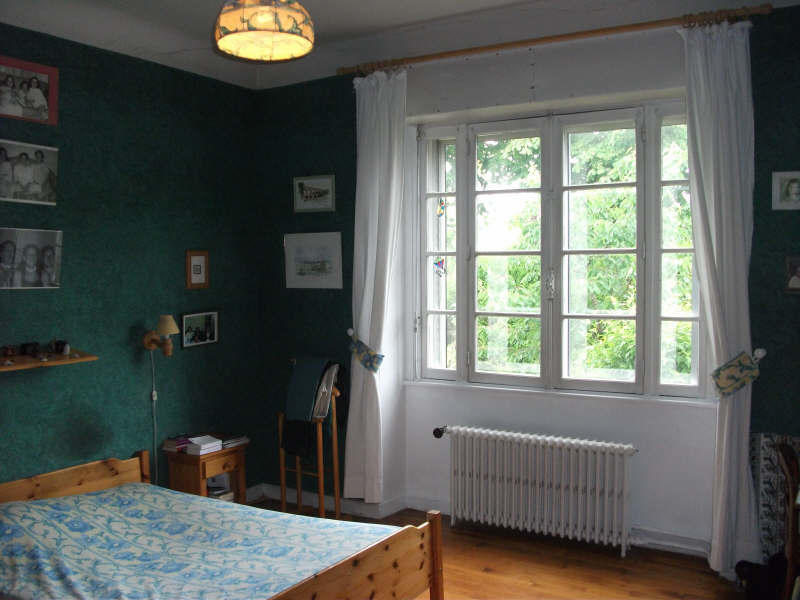 Maison - 230 m² - 10 pièces