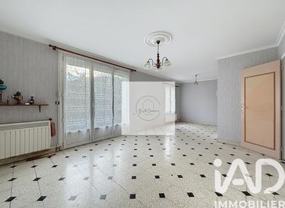 Maison - 74 m² - 4 pièces