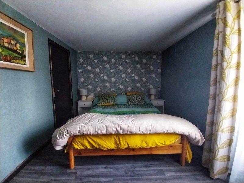 Immeuble - 2 100 m²