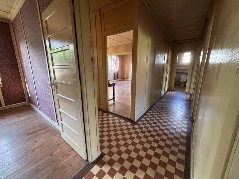 Maison - 120 m² - 7 pièces