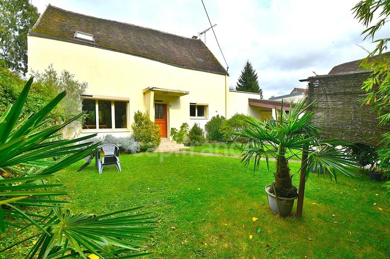 Maison - 140 m² - 5 pièces