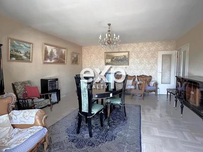 Appartement - 92 m² - 4 pièces