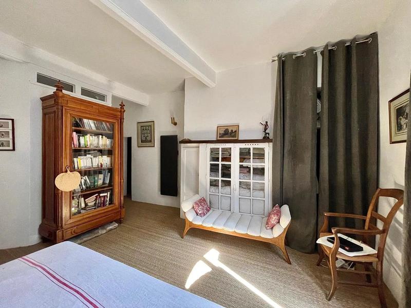 Maison traditionnelle - 105 m² - 5 pièces