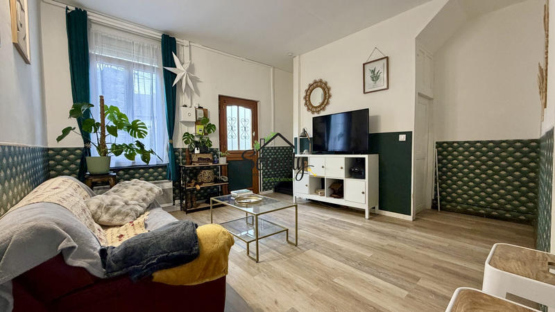 Maison - 90 m² - 6 pièces