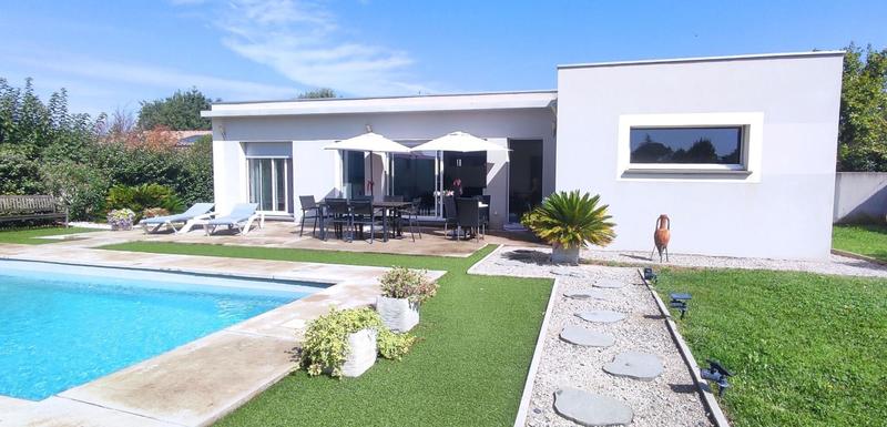 Maison - 137 m² - 5 pièces