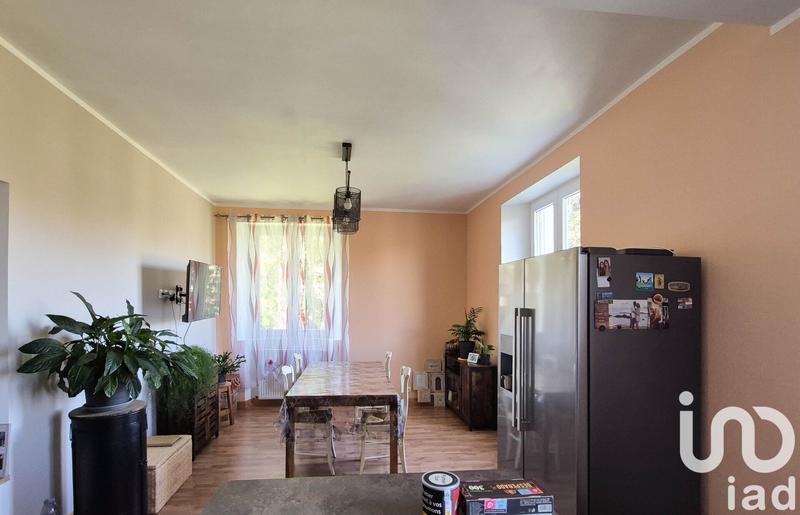 Maison - 210 m² - 5 pièces