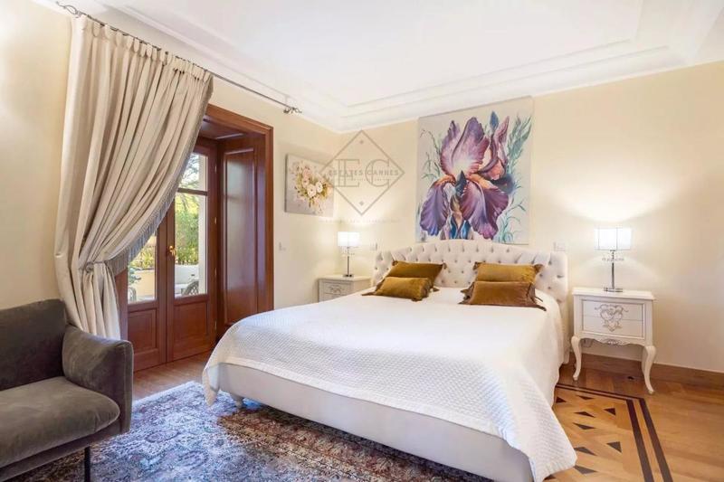 Appartement - 110 m² - 3 pièces