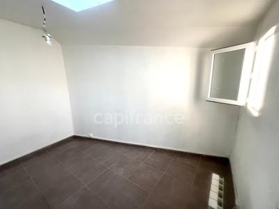 Maison de ville - 68 m² - 4 pièces