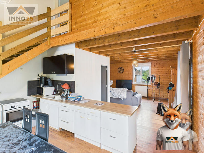 Maison - 280 m² - 10 pièces