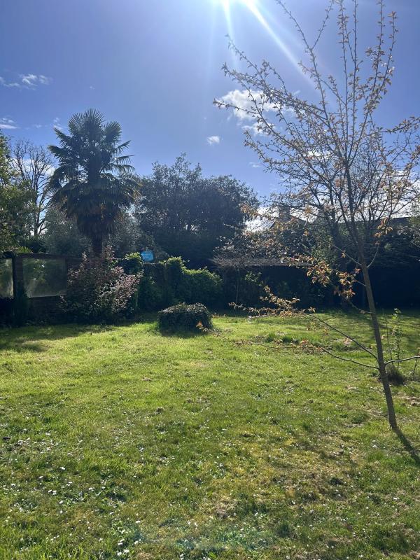 Maison - 195 m² - 7 pièces