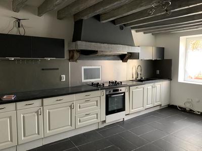 Maison - 201 m² - 6 pièces