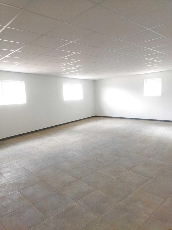 Local d'activités - 89 m²