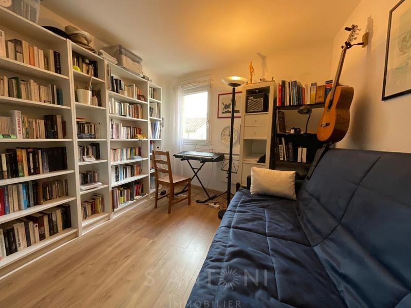 Appartement - 116 m² - 4 pièces