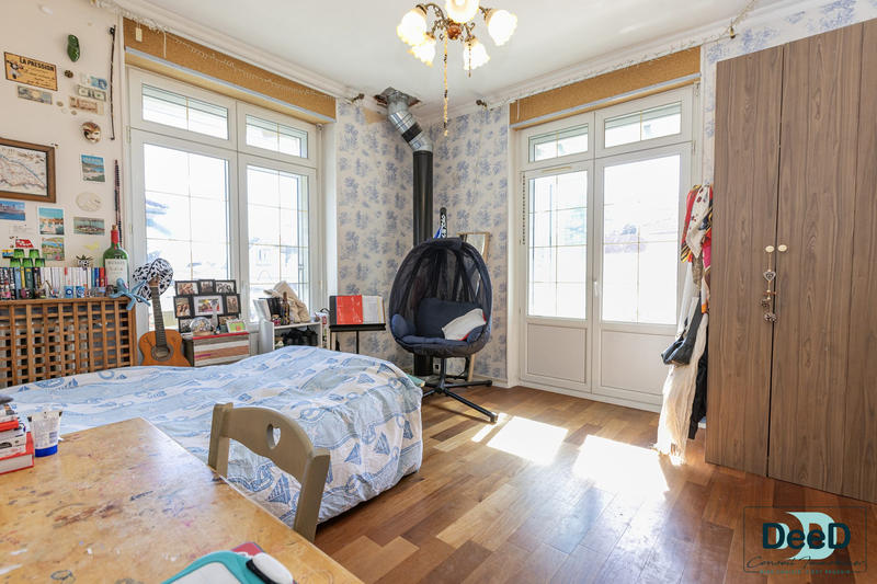 Maison ancienne - 177 m² - 7 pièces