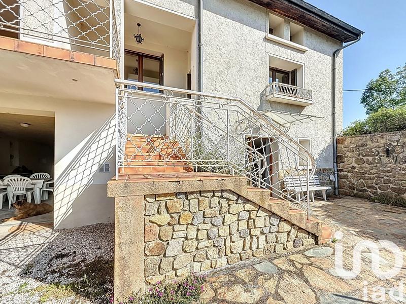 Maison - 167 m² - 6 pièces